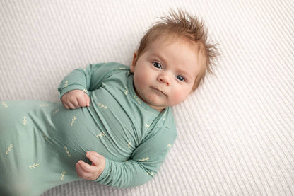 Arrow Print Knotted Newborn Baby Gown Pajamas & Hat