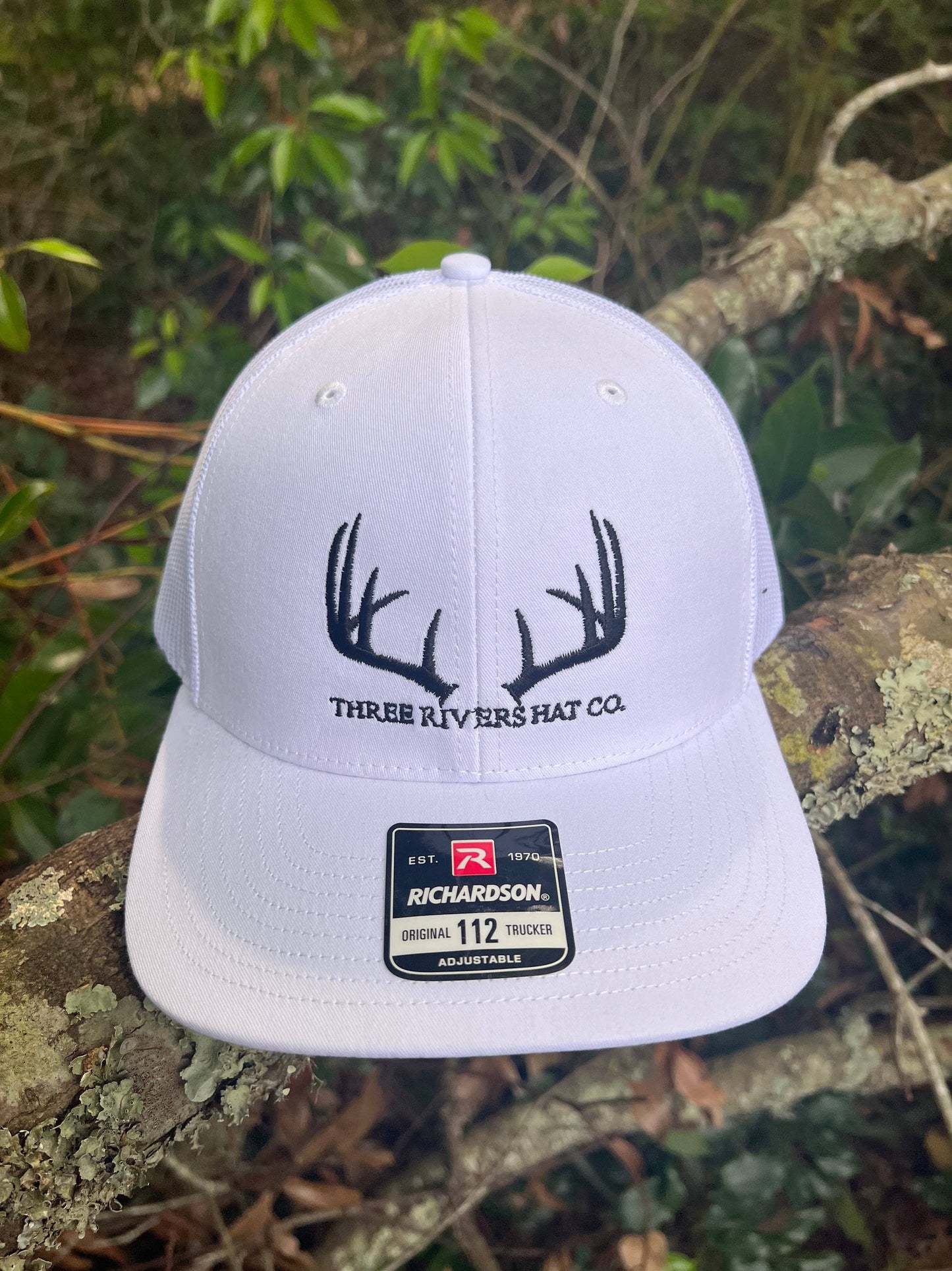 Classic Whitetail Rack - Trucker Snapback Hat - Richardson 112: Army Olive/Tan