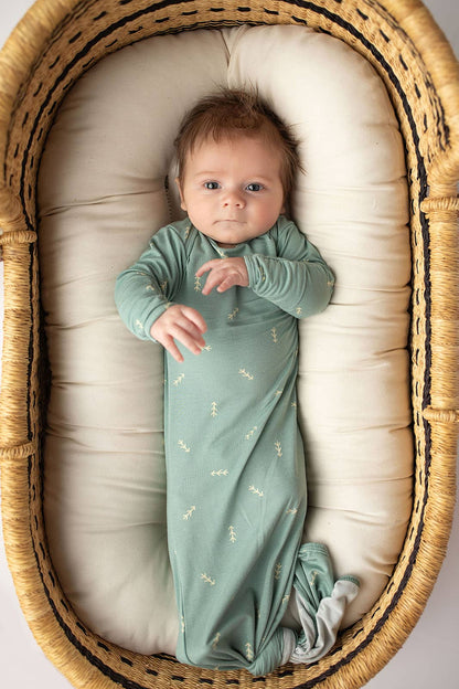 Arrow Print Knotted Newborn Baby Gown Pajamas & Hat