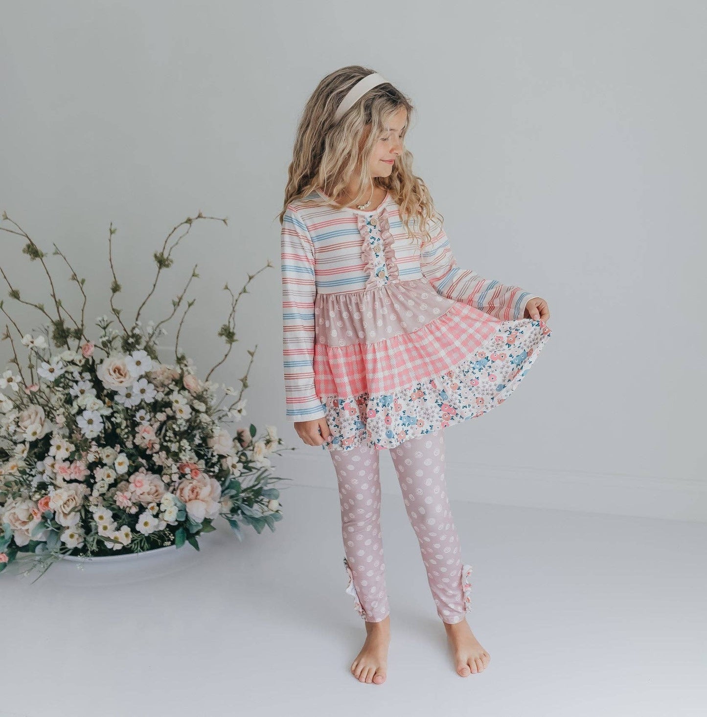 Girls Sand Floral 3 Tiered Fall Ruffle Button Legging Set: 2
