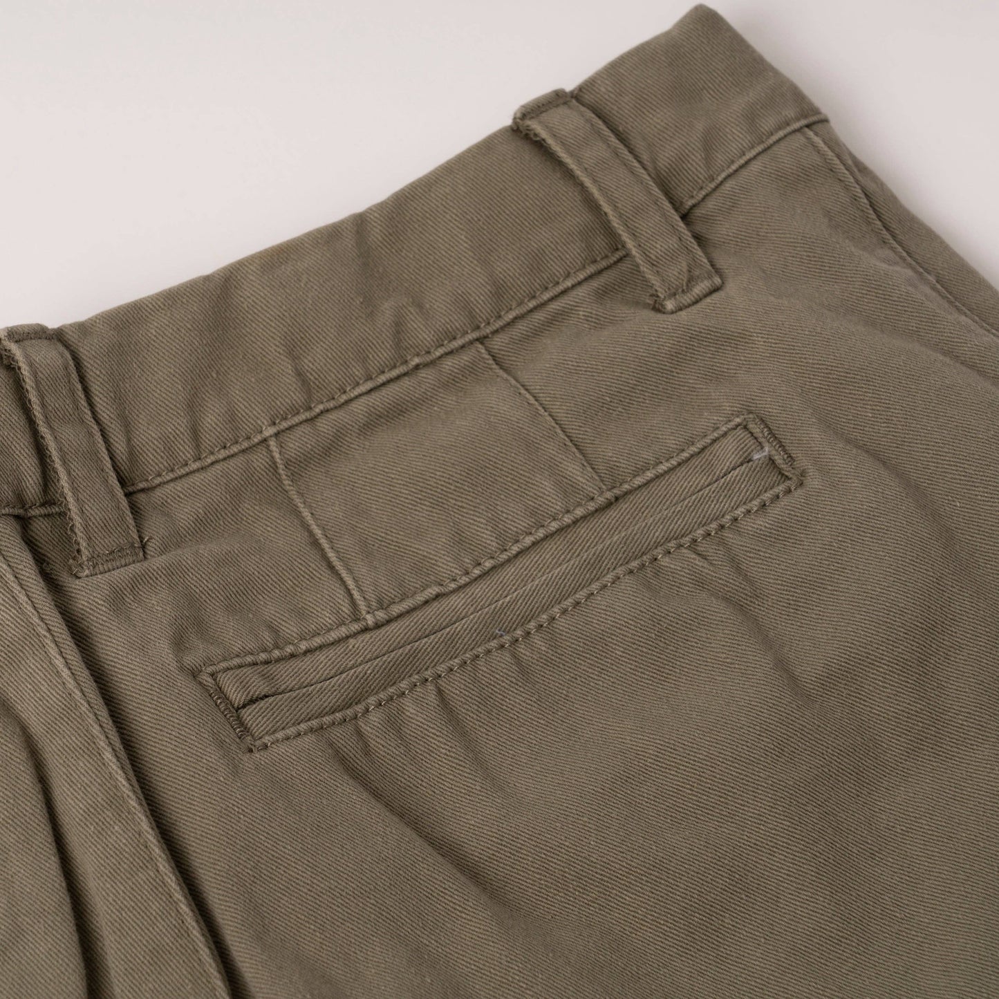 Chino Short: Pale Khaki / 5