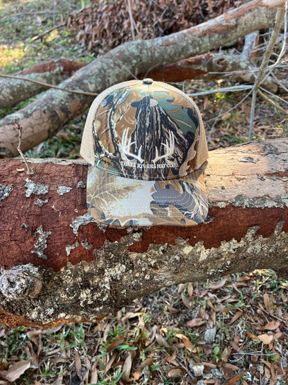 Classic Whitetail Rack - Trucker Snapback - Realtree Camo: Realtree Advantage