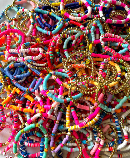 🩷Bright Colored Summer Stretchy Bracelets🌸: 50 Bracelets