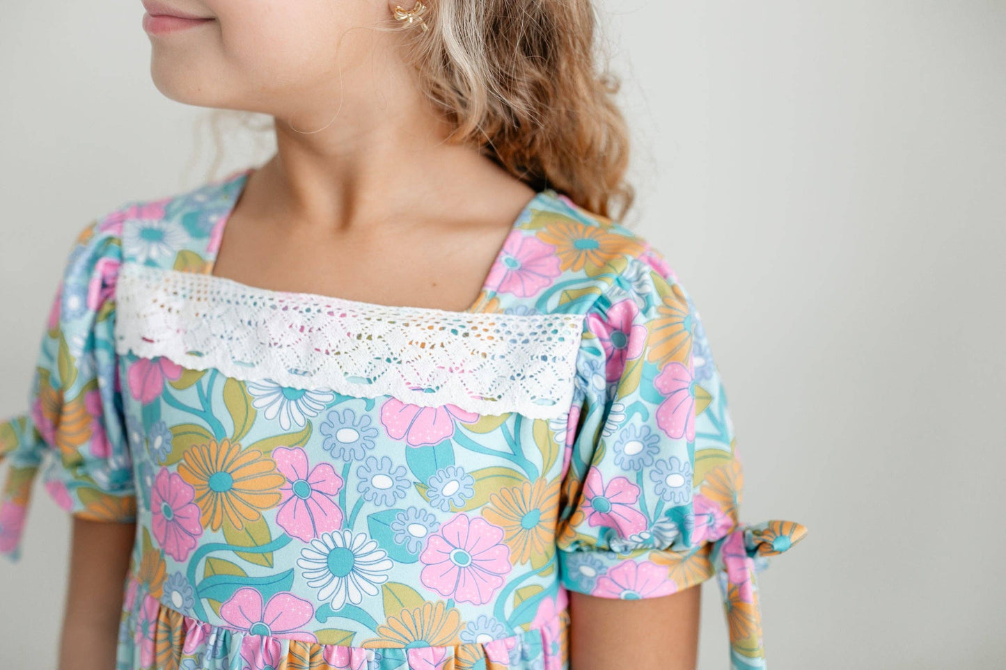 Kids Vintage Floral & Lace Tiered Square Neck Spring Dress