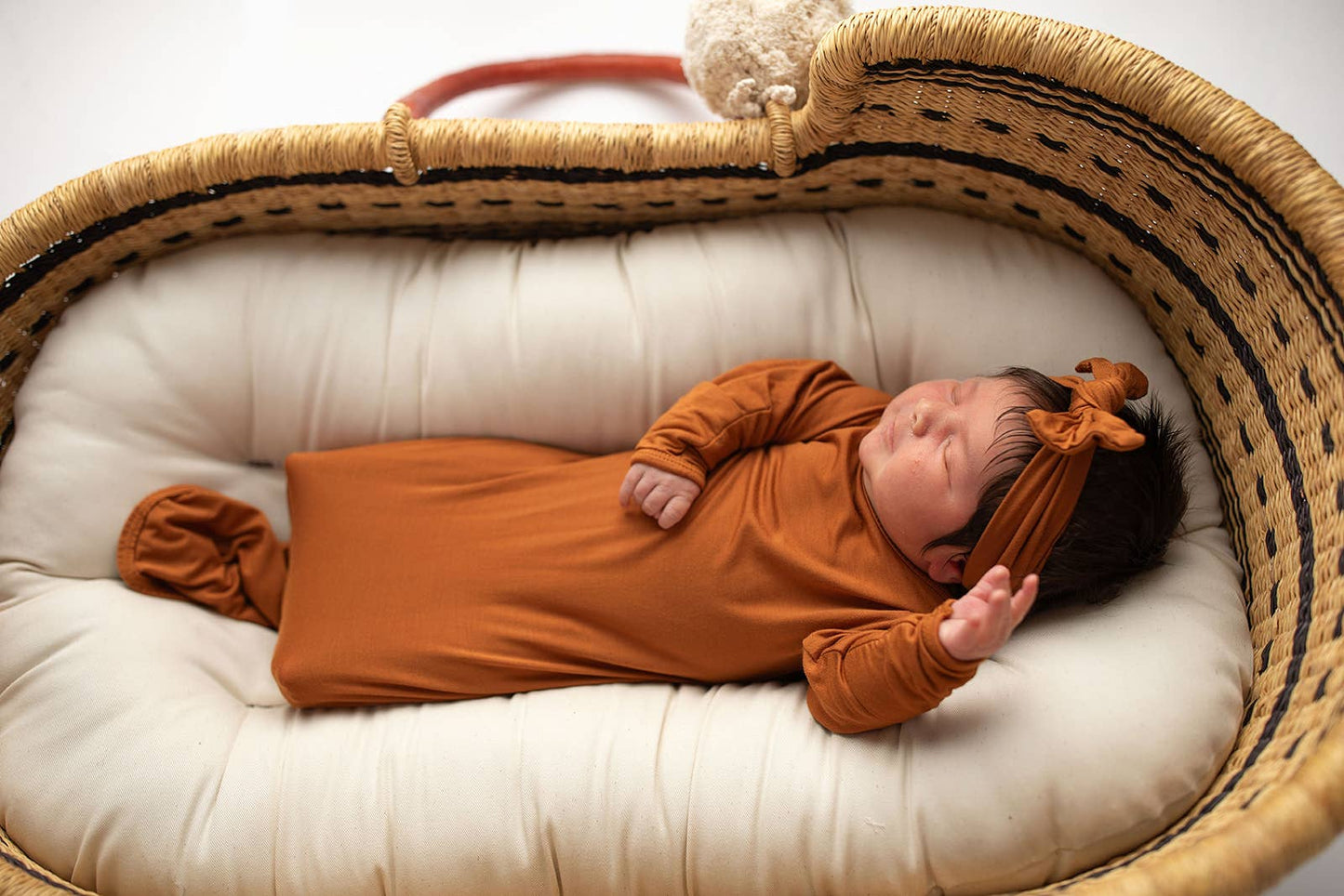 Saddle Longhorn Orange Western Knotted Newborn Baby Gown & Hat
