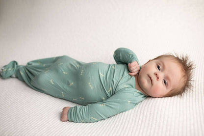 Arrow Print Knotted Newborn Baby Gown Pajamas & Hat