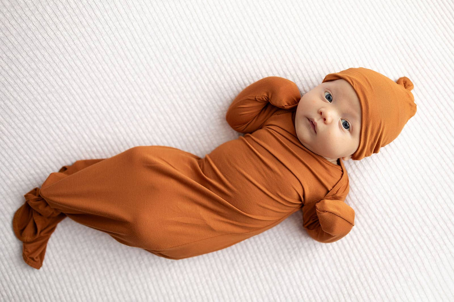 Saddle Longhorn Orange Western Knotted Newborn Baby Gown & Hat