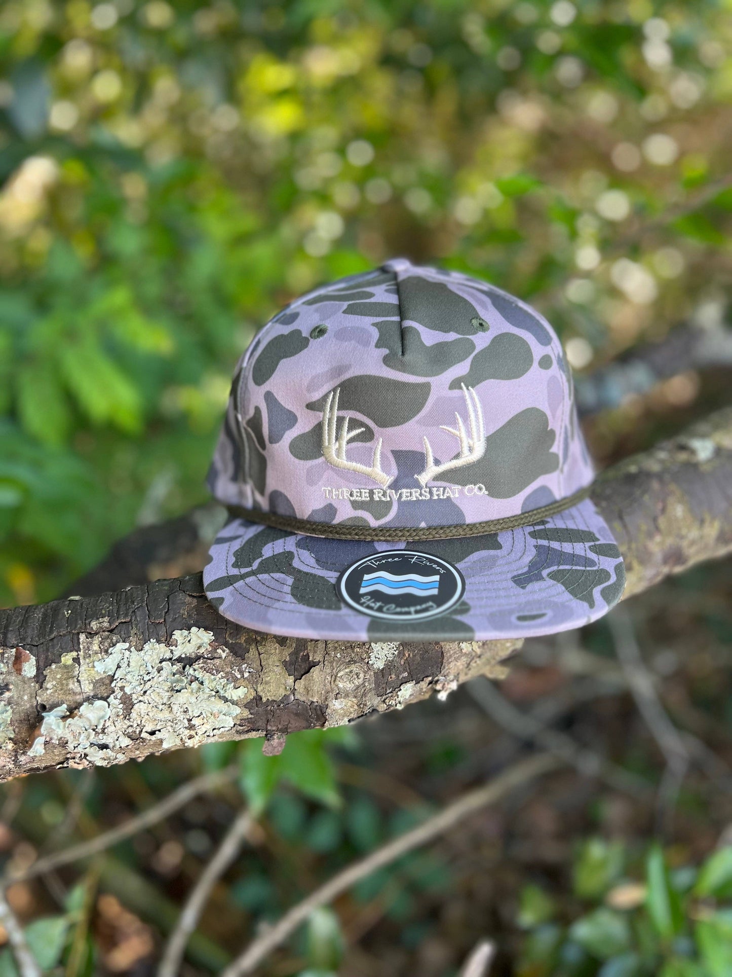 Classic Whitetail Rack - Rope Snapback - Richardson 256p: Harvest Duck Camo (Light Brown)