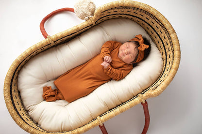Saddle Longhorn Orange Western Knotted Newborn Baby Gown & Hat